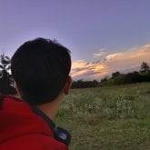 Estudiante. Busco pareja. No me deja