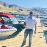 Alegre por la vida. Estoy soltero,mido