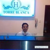 Busco ligar. Hacer una conexión con una