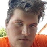 Exclusiva y lealtad.