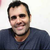 Busco ligar. Pasar el rato con chicas.