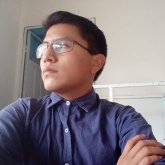 Estudiante y trabajdor. No busco