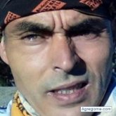 Busco hacer amistades.