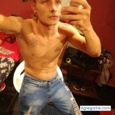 Chatear con Emanuel91 de Isidro Casanova