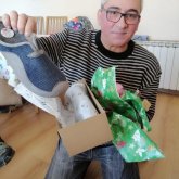 Busco ligar. Mujer soltera, sin hijos,