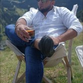 Encuentra Hombres solteros en Cary