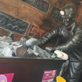 Busco conocer gente. Amigas.