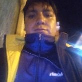 Amigos con derechos. Alegre carismatico.