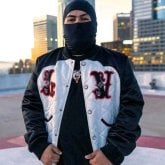 Busco ligar. Pos ami nonme importa. Soy