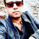 Busco ligar. Delgado 1.76 cms,