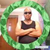 Busco ligar. Alegre y cordial. Casi