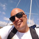 Busco pareja. Mujeres de mi edad. Fiesta