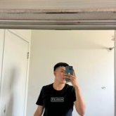 Estudiante. Mujeres 20-35. Soltero, 2/3