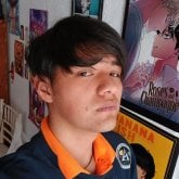 Busco mujeres de 18 a 20 años , físico