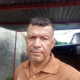 Busco pareja. Conocer una mujer que viva