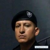 Empleado. Busco pareja. Estoy en busca