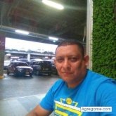 Chatear con alexmdz1975 de Comayagüela