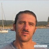 Encuentra Hombres solteros en Viejo De El Palmar