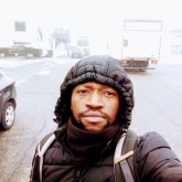 Busco hacer amistades.