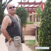 Encuentra Hombres solteros en San Juan Telde