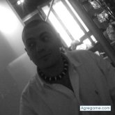 Chatear con miky99 de Málaga Ciudad