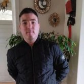 Busco chatear. Mujer soltera 28 años