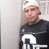 Busco pareja. Una mujer.