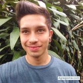 armstralcubro chico soltero en Orotina