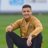 Busco pareja. Chicas. Amigable. Deporte.