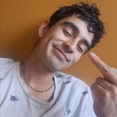 Pasarla bien tengo 26 años. Flaco