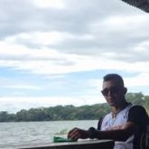 Soltero
Moreno
Delgado. + 505 87 23 56