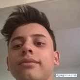 Encuentra Hombres solteros en Villa Carmela