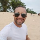 Mujeres, más de 40, tranquilas, con