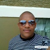 Relationship. Am single no kids living