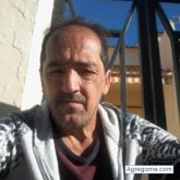 Mujer. Muy buena persona.