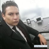 angellema chico soltero en Quito