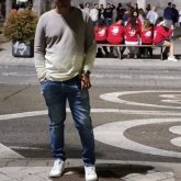 Busco conocer gente. Mujeres. Amoroso.