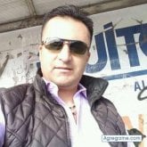 Locutor. Busco pareja. Esposa.