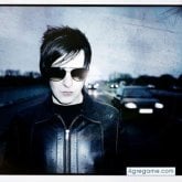 Busco pareja. A una chica.