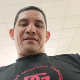 Electresista. Busco pareja. Mujeres