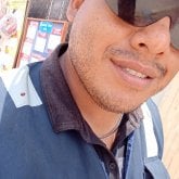 Busco pareja. Amistad y encuentro. Alto