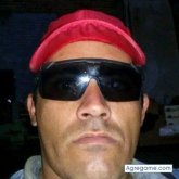 Busco hacer amistades.