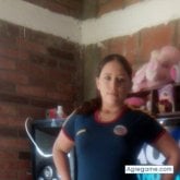 Mujeres solteras en Agrado