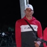 Busco pareja. Mujeres bonitas de 20 a 23