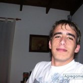 gonzapina chico soltero en Isidro Casanova