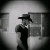 Busco pareja. Con la misma. Bien