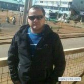 Busco conocer gente. Mujer alegre y