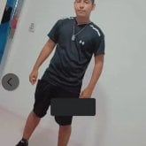 Trabajador. Alguien amable alegre. Soy