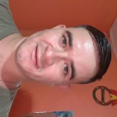 Busco ligar. Busco mujere. Soltero y sin