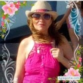 Tiempo completo. Un hombre mayor de 55 a